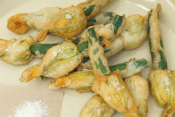 Cooking Vegetarian Stuffed zucchini flowers
