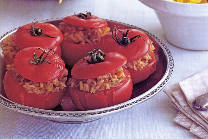 Cooking Vegetarian Tomato dolmas