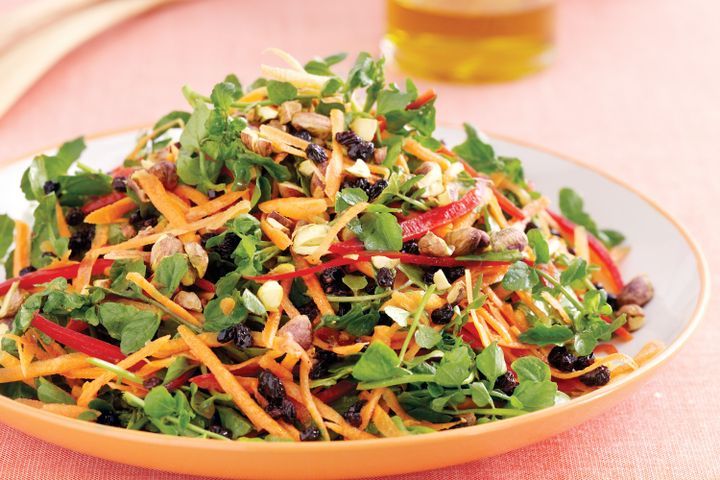 Cooking Vegetarian Watercress, carrot & capsicum salad