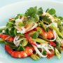 Asian prawn noodle salad