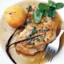 Corn-fed chicken with peaches and vanilla