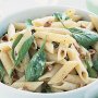 Creamy penne with spinach