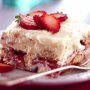 Strawberry tiramisu crumble